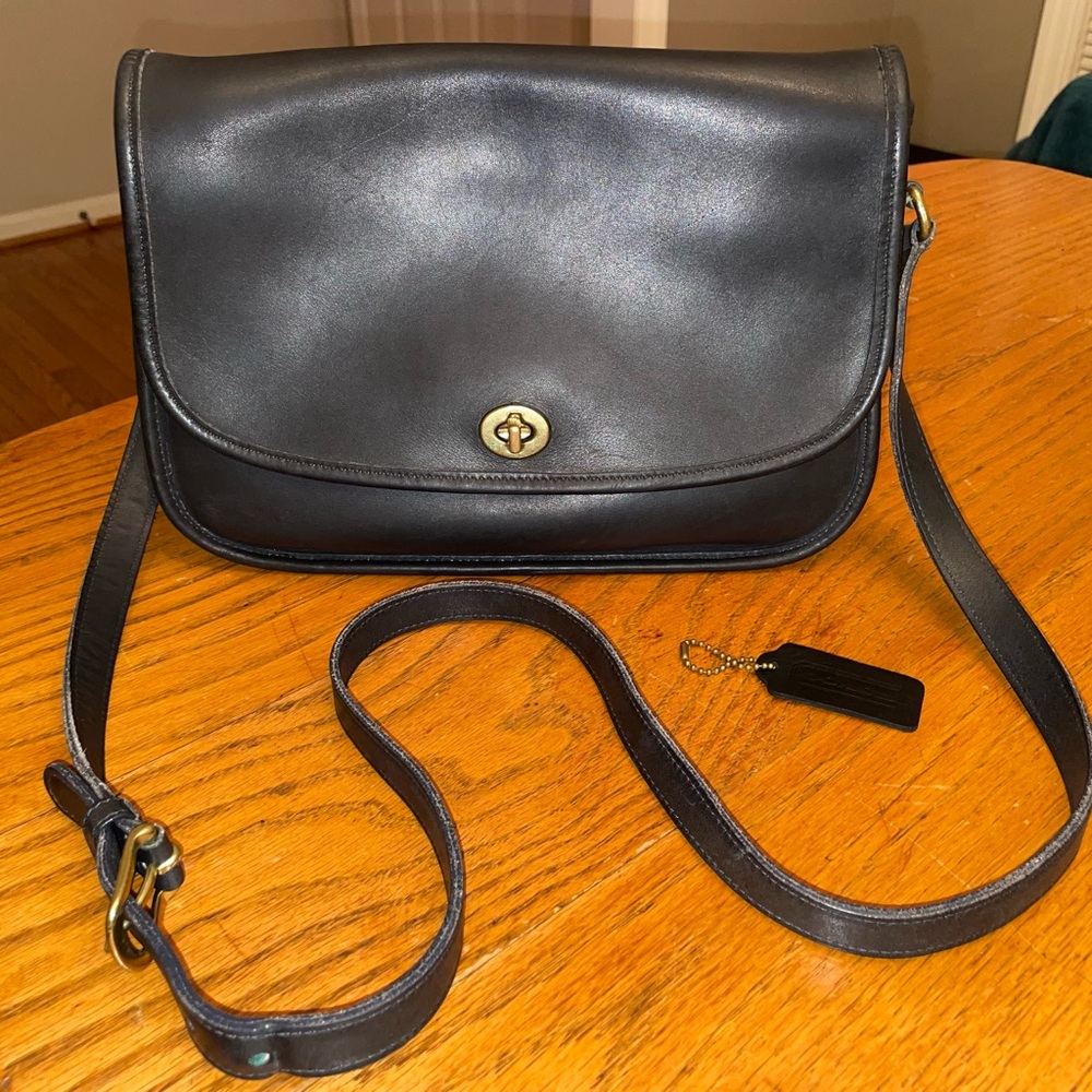 Vintage Coach City Bag